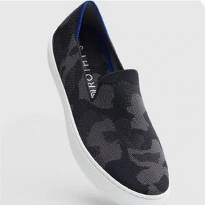 VGUC Rothy’s The Original Slip On Sneaker Grey Camo-Women’s Size 8